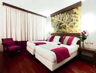Hotel Ramada Plaza By Wyndham 4*
