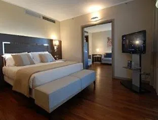 Ramada Plaza By Wyndham Hotel
