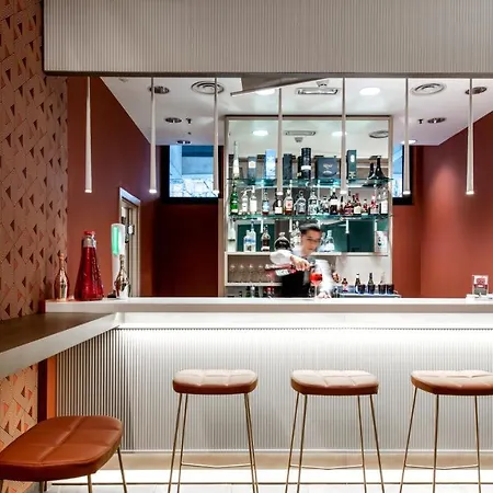 Hotel Ramada Plaza By Wyndham Milano