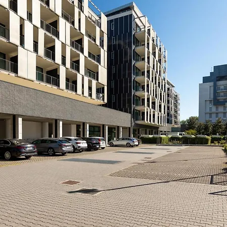 Hotel Ramada Plaza By Wyndham 4*