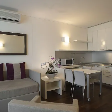 Ramada Plaza By Wyndham