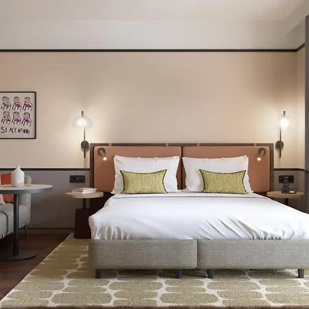 Ramada Plaza By Wyndham ホテル 4*