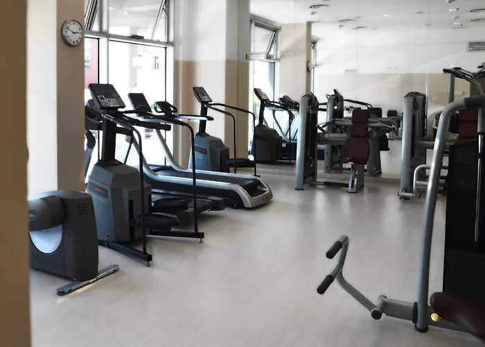 Hotell Ramada Plaza By Wyndham 4*