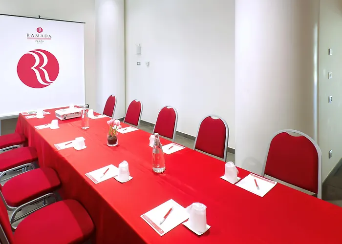 Ramada Plaza By Wyndham 4*