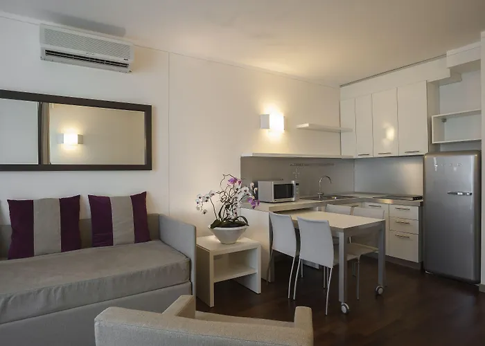 Ramada Plaza By Wyndham