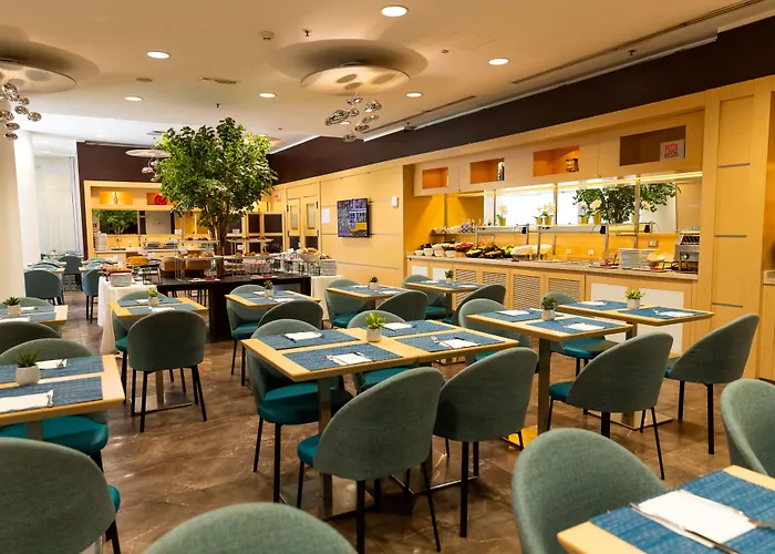 Ramada Plaza By Wyndham