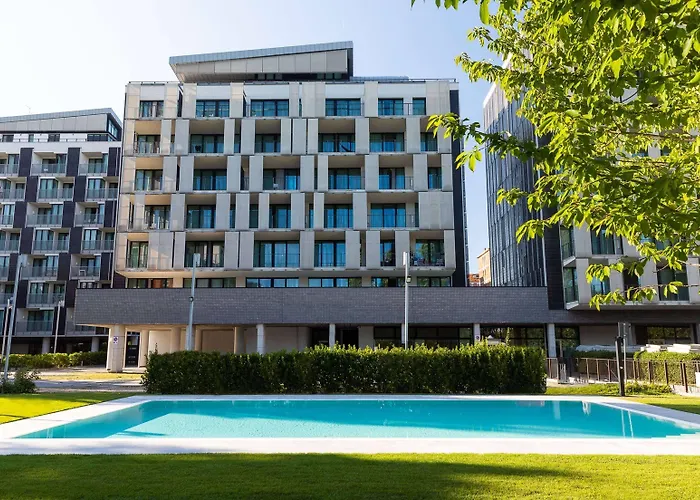 Hotell Ramada Plaza By Wyndham Milano