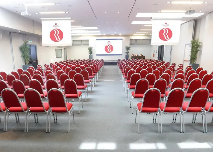 Ramada Plaza By Wyndham Hotel Milan