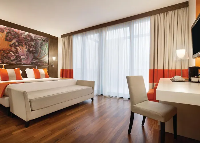 Ramada Plaza By Wyndham Hotel Milan